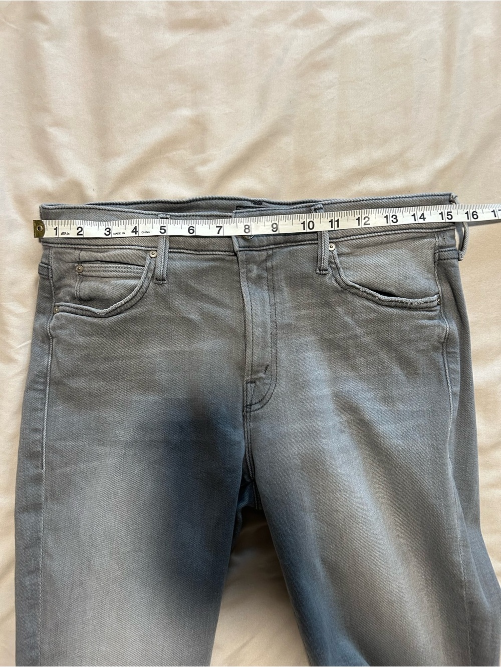 MOTHER The Rascal Ankle Fray Jeans - Picture 6 of 7